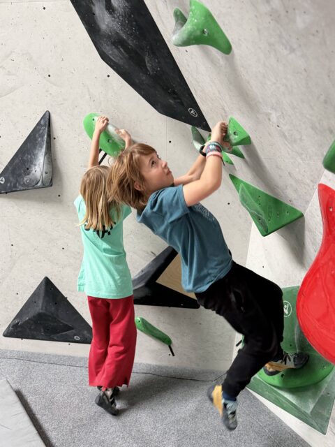 Lezecké tréningy - spotboulder lezecká stena